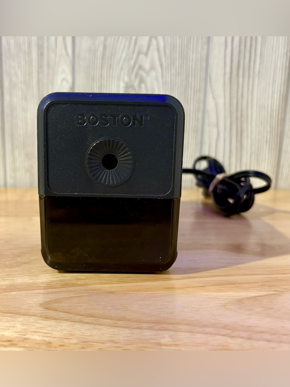 Vintage Boston Model 18 Electric Pencil Sharpener Black USA Made Tested Working